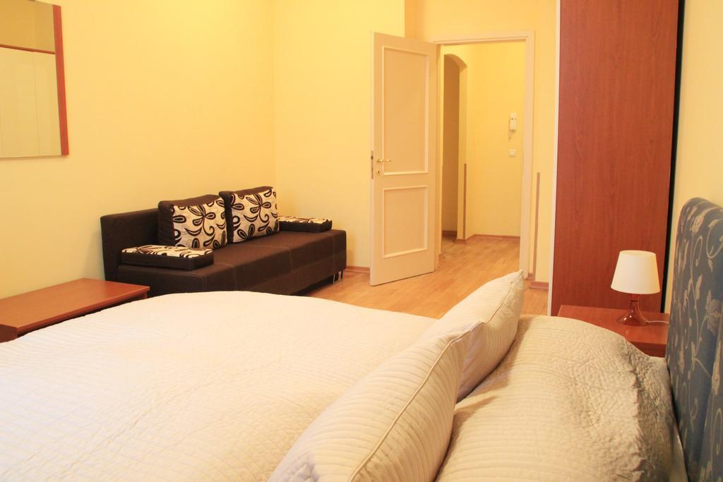 City Lounge Crown Hotel Praga Habitación foto